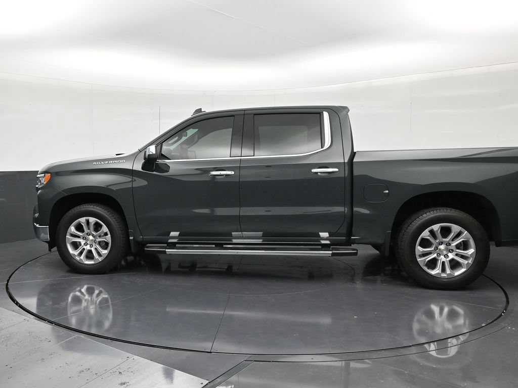 Used 2026 Chevrolet Silverado 1500 LTZ RWD image 2