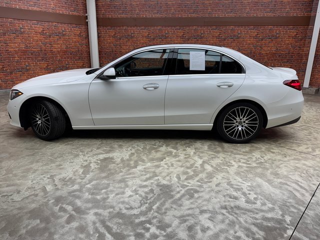 Used 2023 Mercedes-Benz C 300 4MATIC Sedan image 2