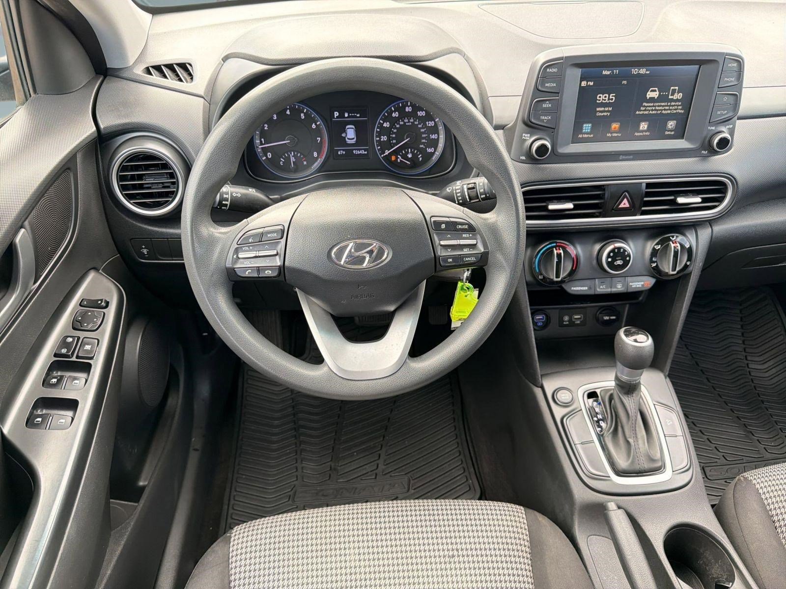 Used 2021 Hyundai Kona SE image 25