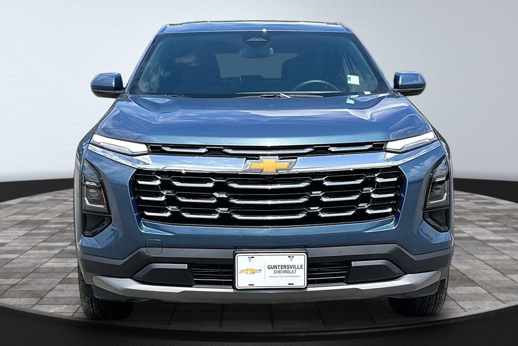 Used 2025 Chevrolet Equinox LT FWD image 3