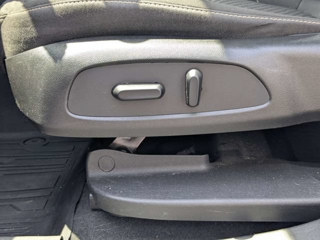 Used 2019 GMC Acadia SLE w/ Driver Alert Package I FWD image 21