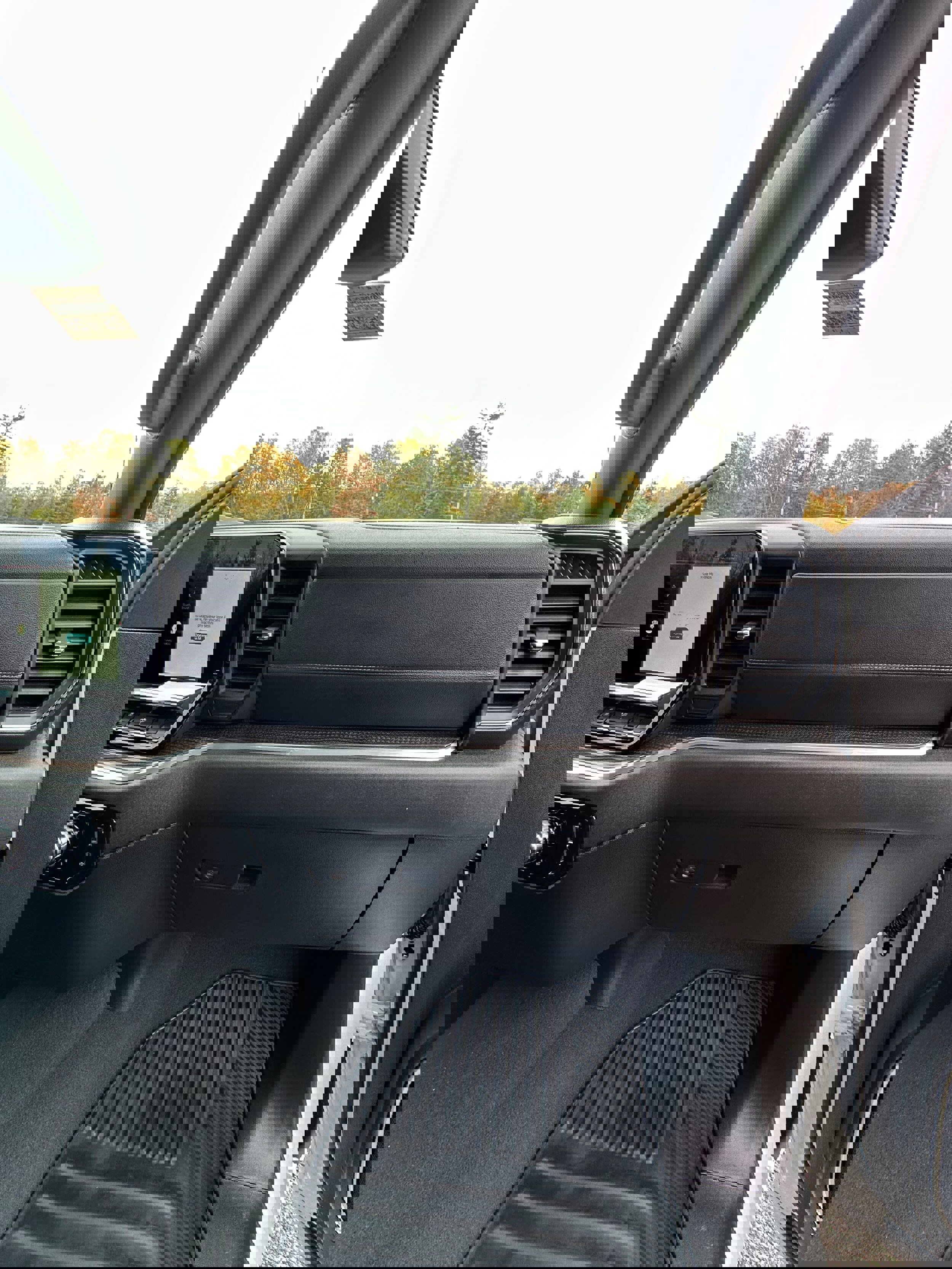 Used 2024 GMC Sierra 1500 Elevation image 23