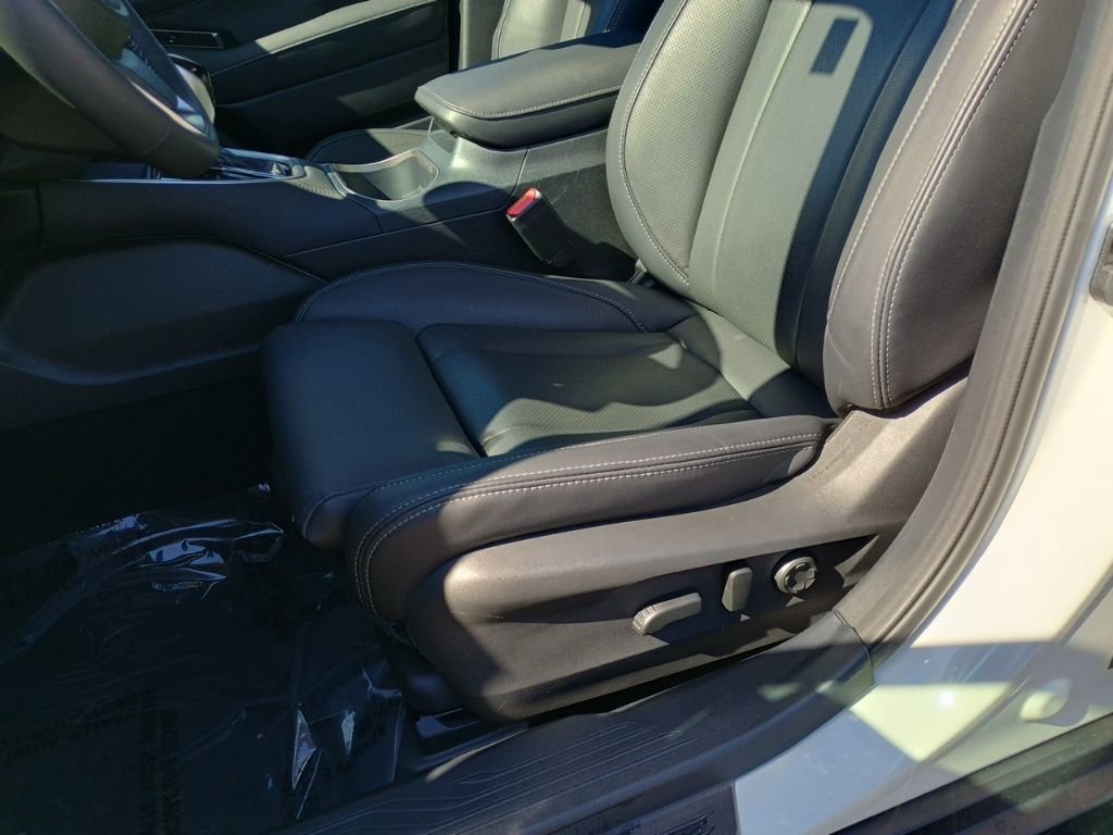 Certified 2024 Subaru Outback Touring image 13