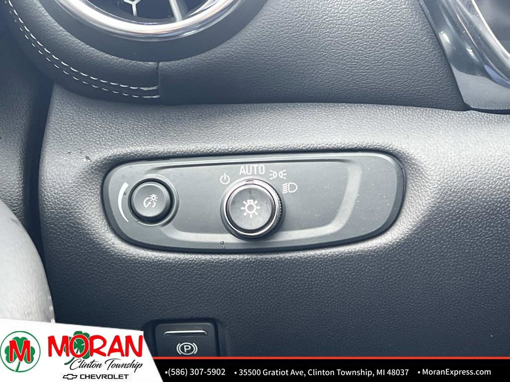 Certified 2024 Chevrolet Blazer LT w/ Convenience Package FWD image 27