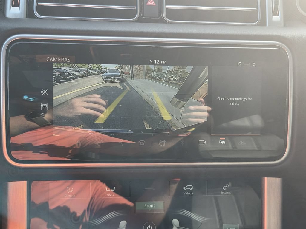 Used 2020 Land Rover Range Rover HSE AWD/4WD image 24