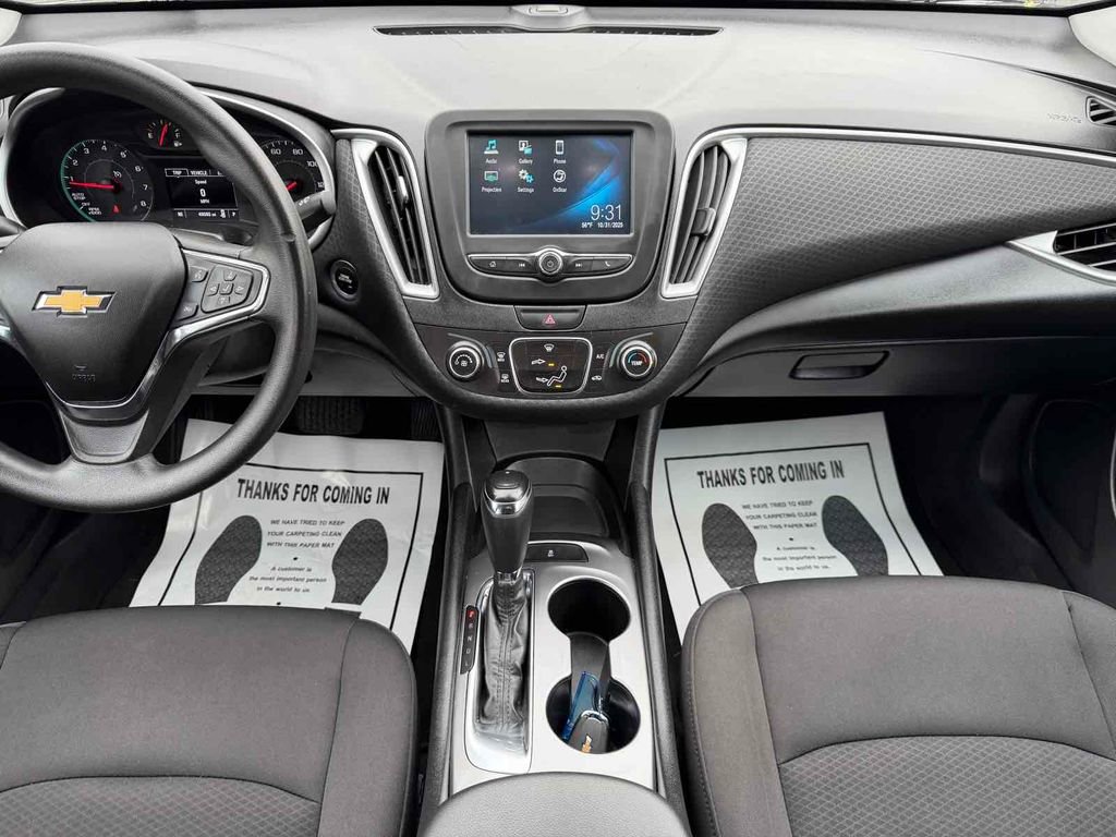 Used 2018 Chevrolet Malibu LS image 24