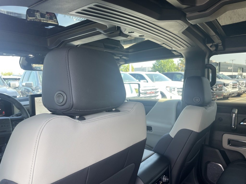 New 2026 GMC Hummer EV SUV image 27