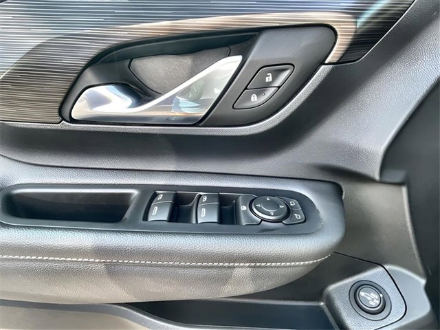 Certified 2023 GMC Terrain SLE w/ Driver Convenience Package image 23