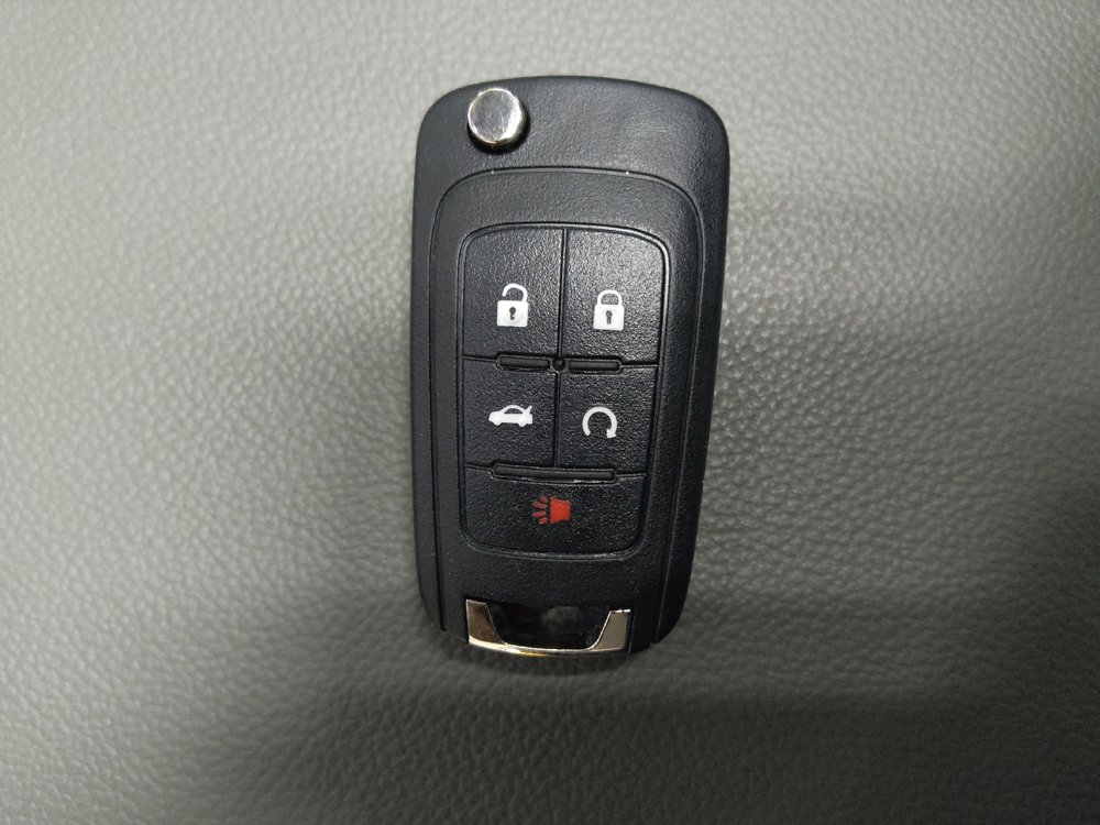 Used 2018 Chevrolet Impala Premier w/ Premier Convenience Package FWD image 32