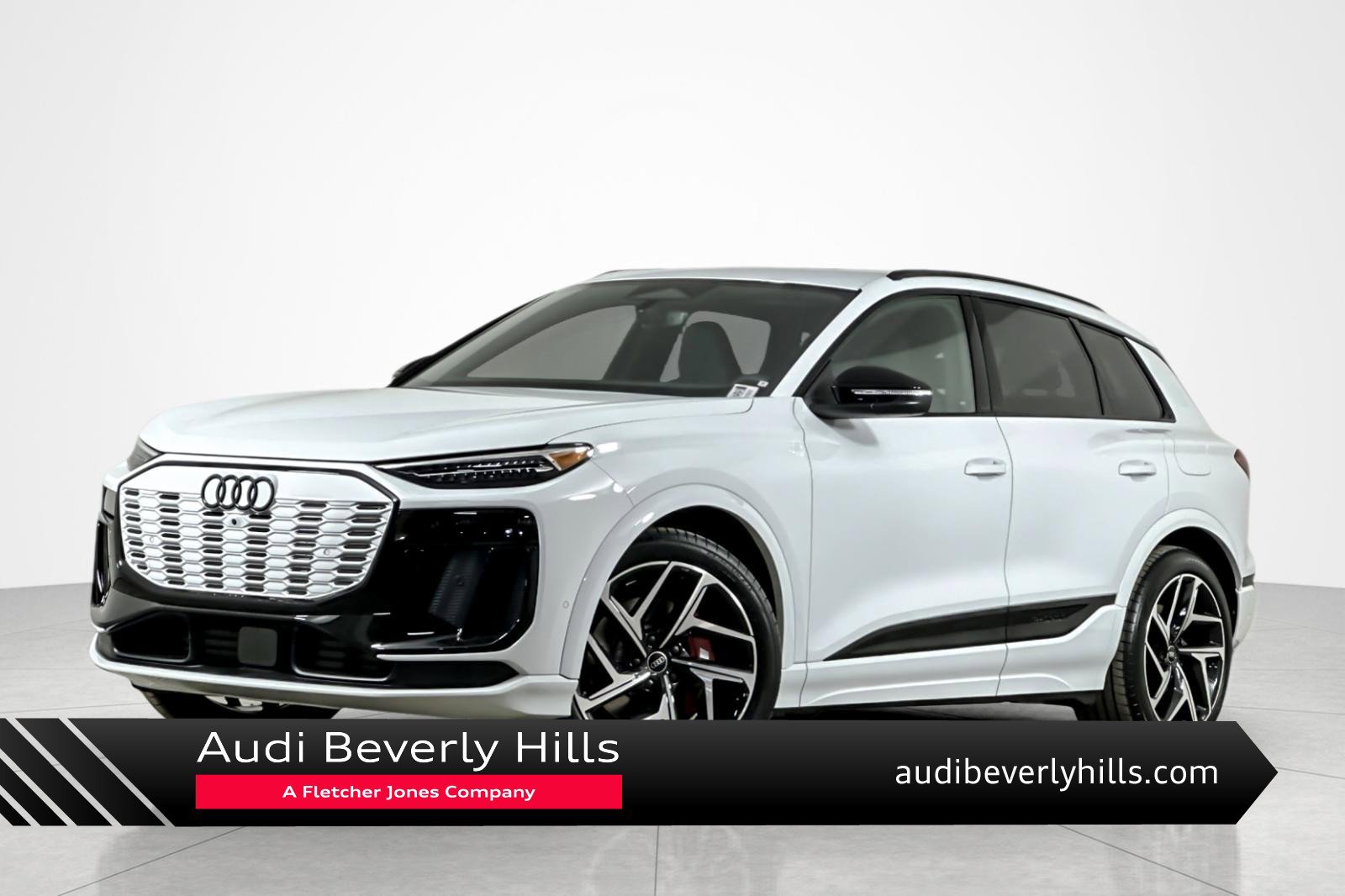 New 2025 Audi SQ6 e-tron Premium Plus AWD/4WD image 1