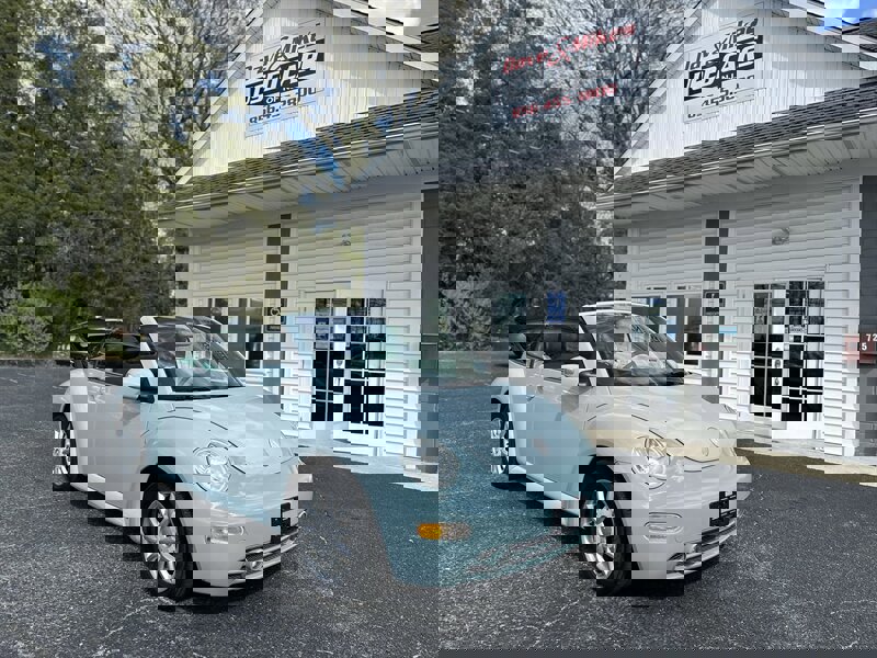 Used 2005 Volkswagen Beetle GLS image 2