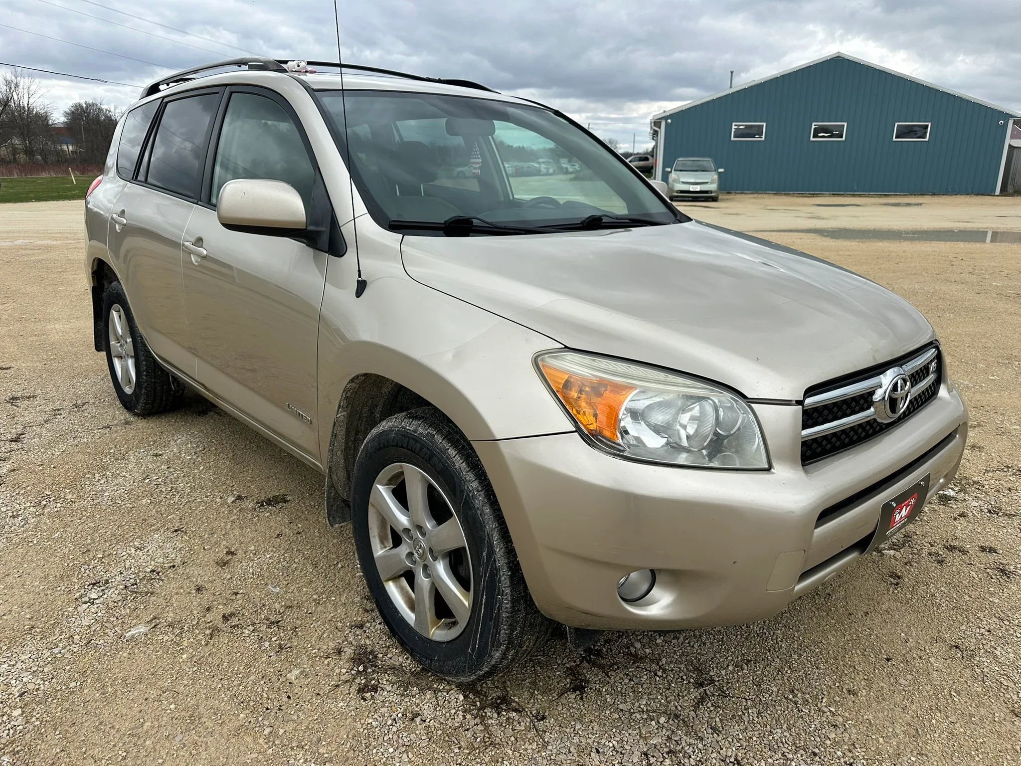 Used 2008 Toyota RAV4 Limited image 4