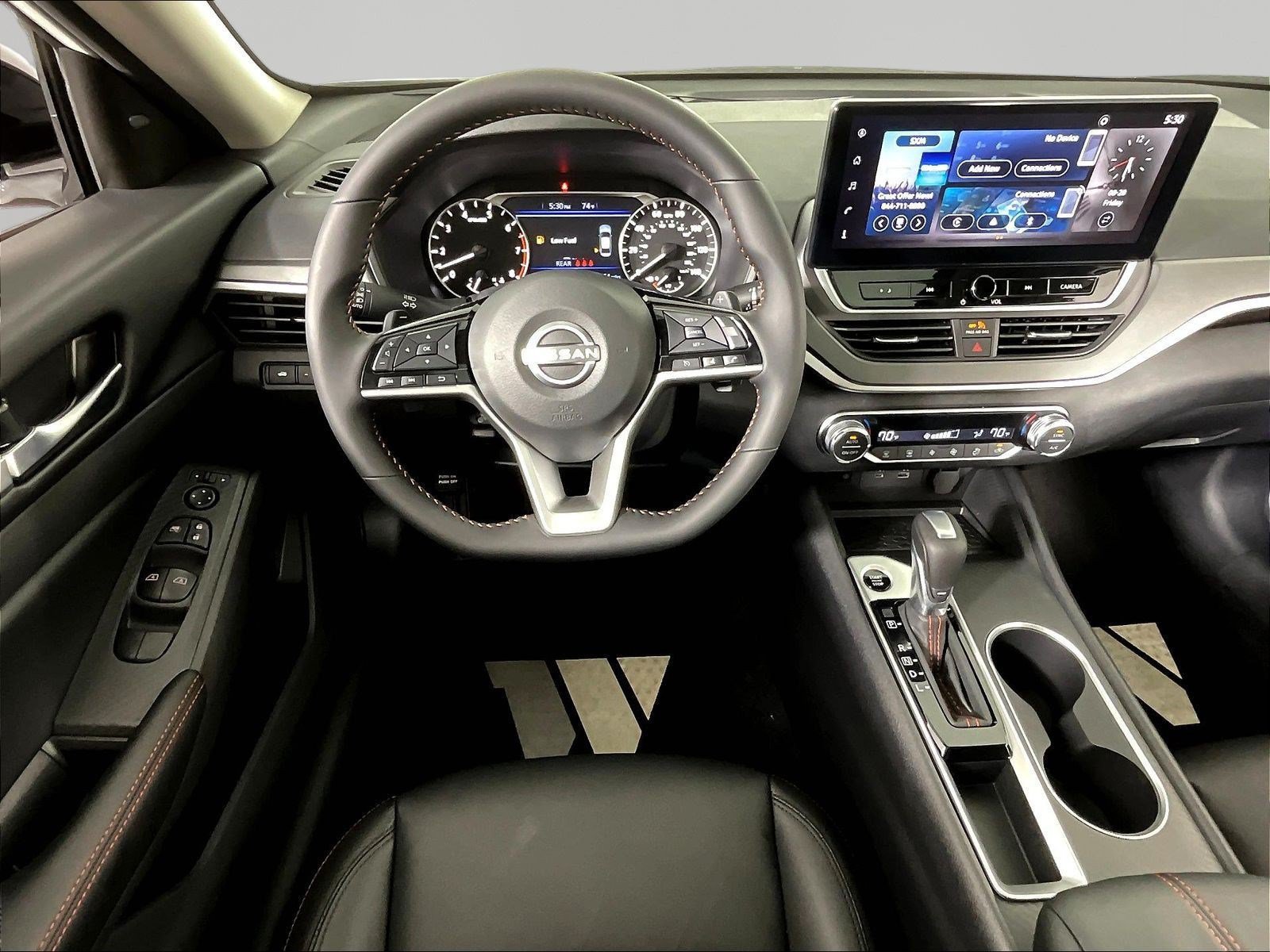 New 2026 Nissan Altima 2.5 SR w/ SR Midnight Edition Package FWD image 9