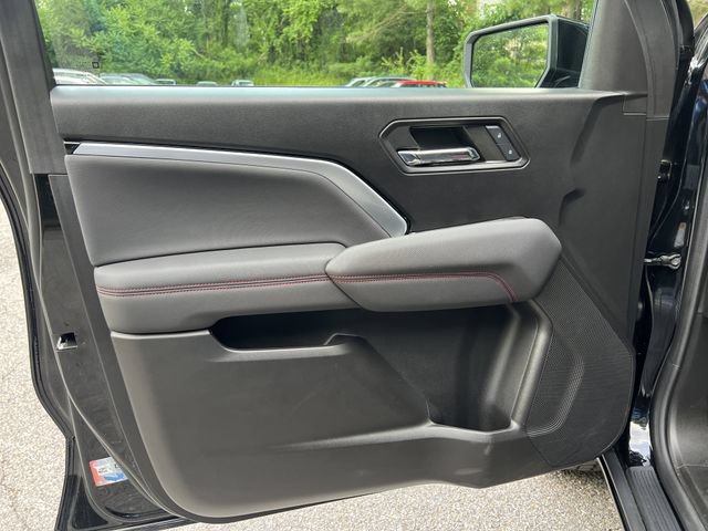 Used 2024 Chevrolet Colorado Z71 w/ Z71 Convenience Package 2 AWD/4WD image 8