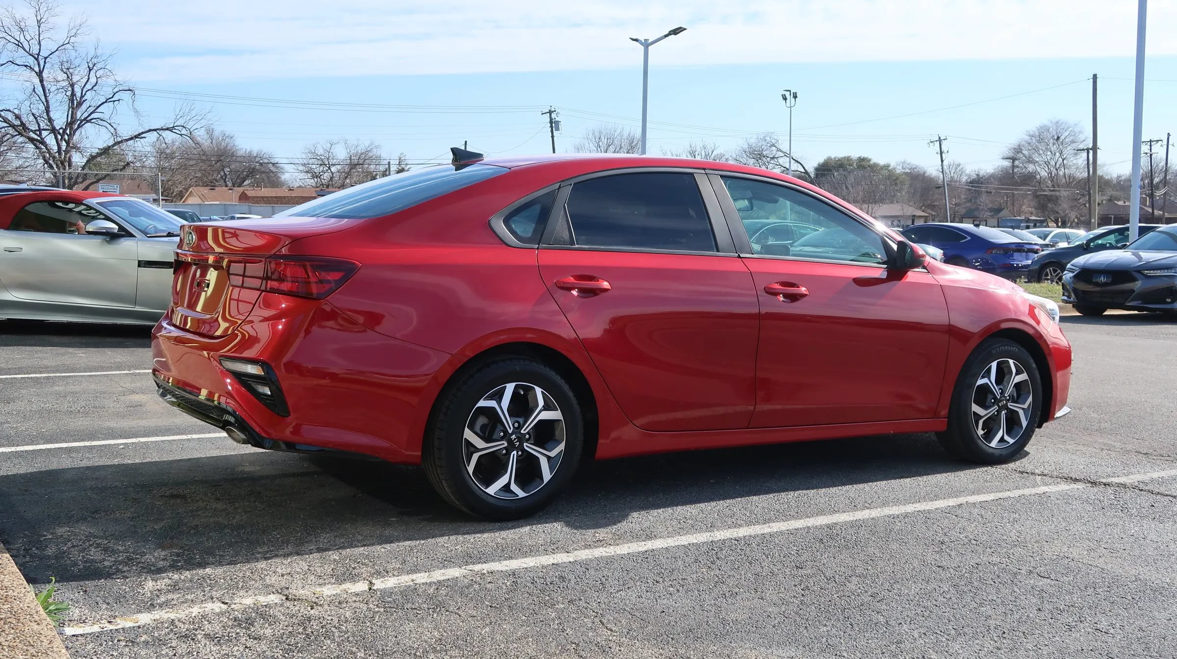 Used 2019 Kia Forte LXS FWD image 13