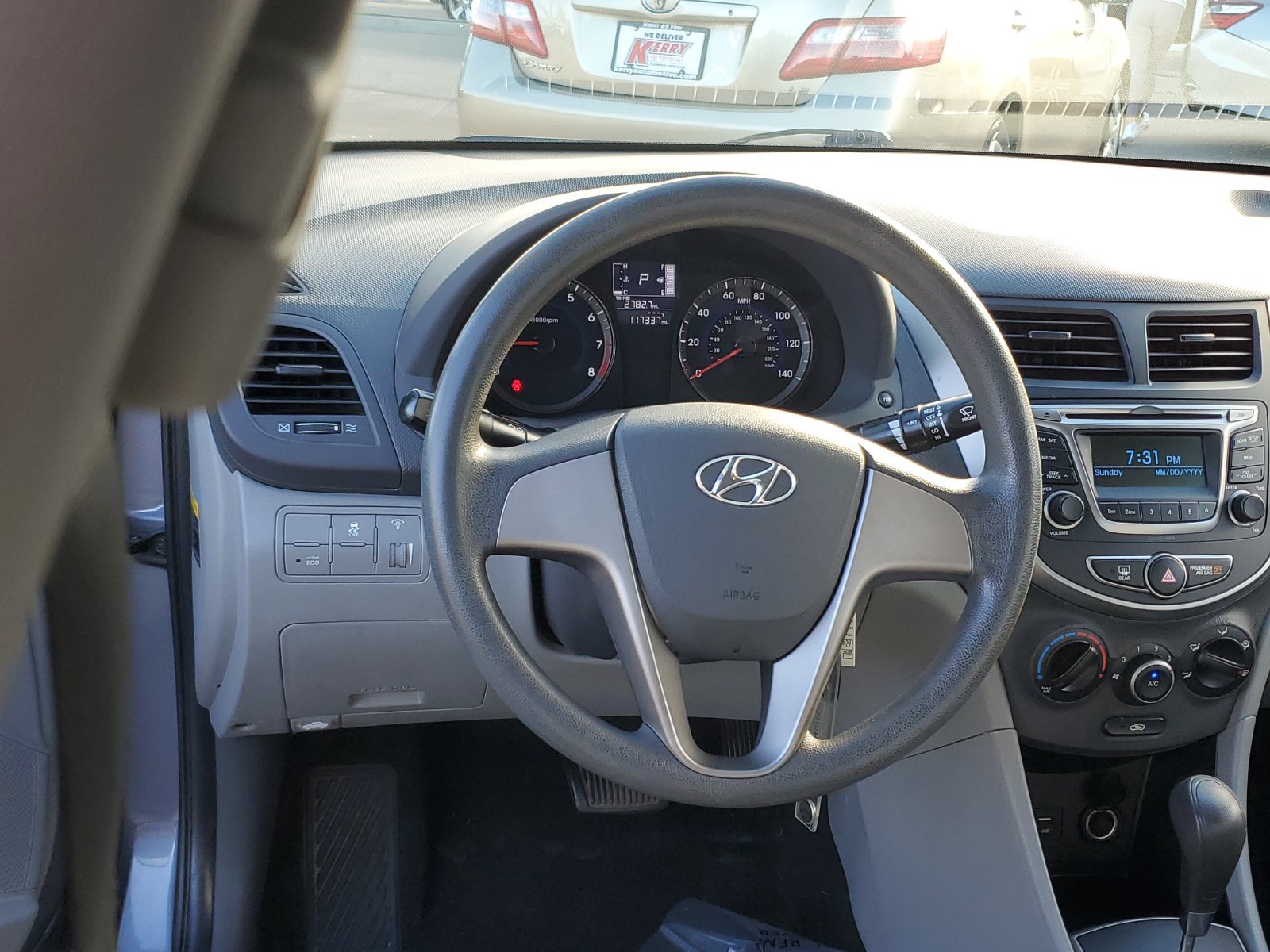 Used 2017 Hyundai Accent SE FWD image 11