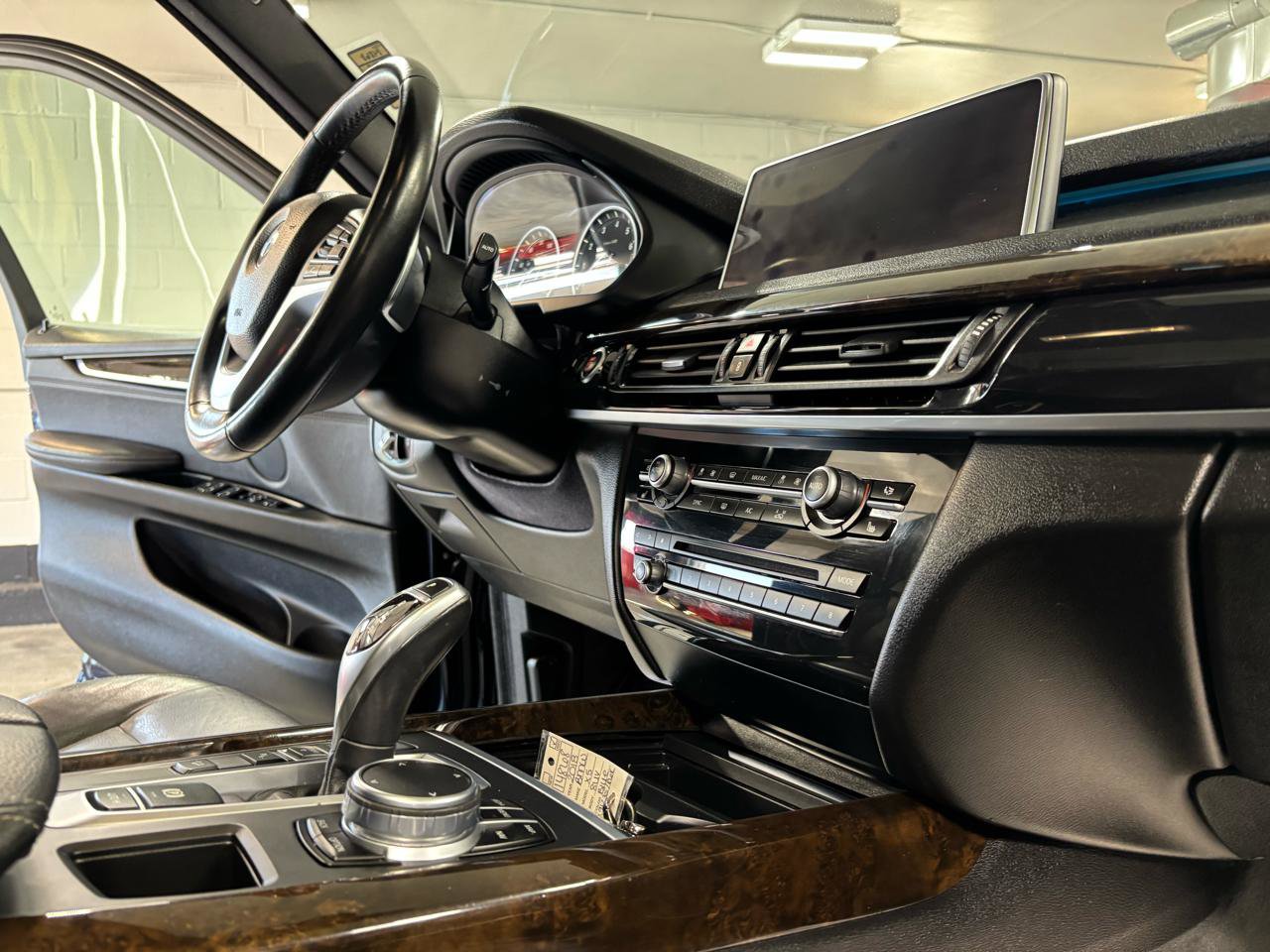 Used 2018 BMW X5 xDrive35i AWD/4WD image 28