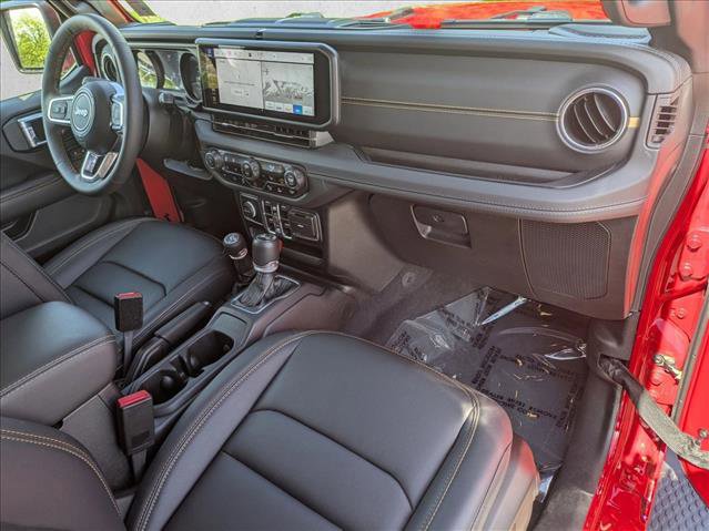 Used 2024 Jeep Wrangler Sahara w/ Safety Group image 20