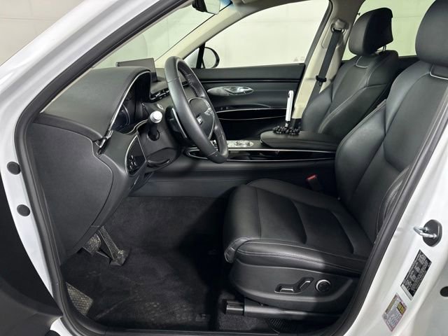 Used 2025 Genesis GV70 2.5T image 11