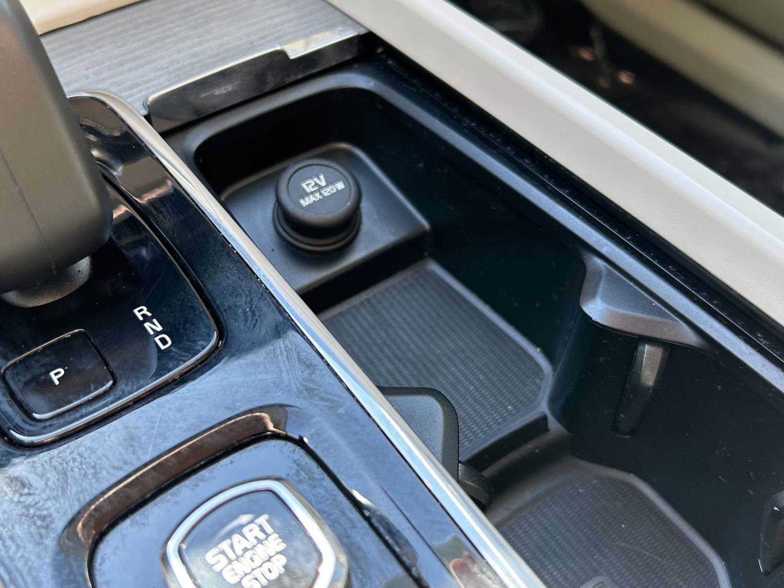 Certified 2023 Volvo XC60 B5 Plus w/ Climate Package image 30