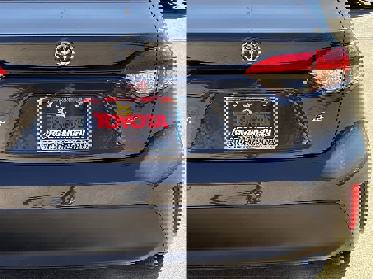 Used 2024 Toyota Corolla LE image 6