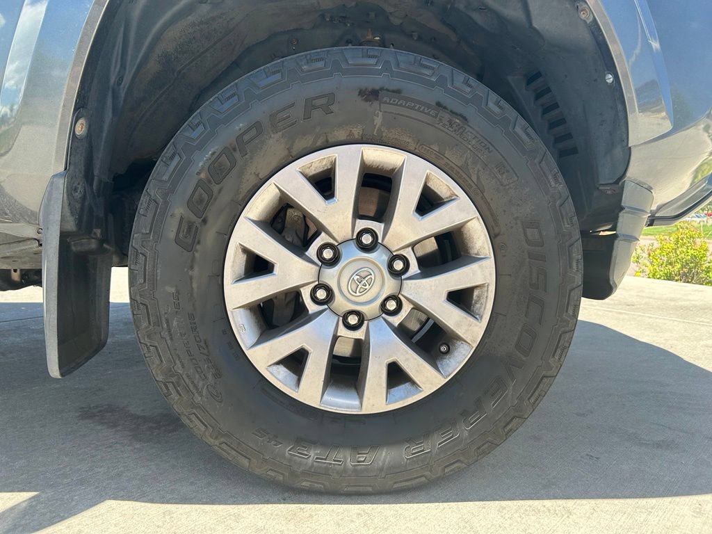 Used 2019 Toyota Tacoma SR5 AWD/4WD image 31