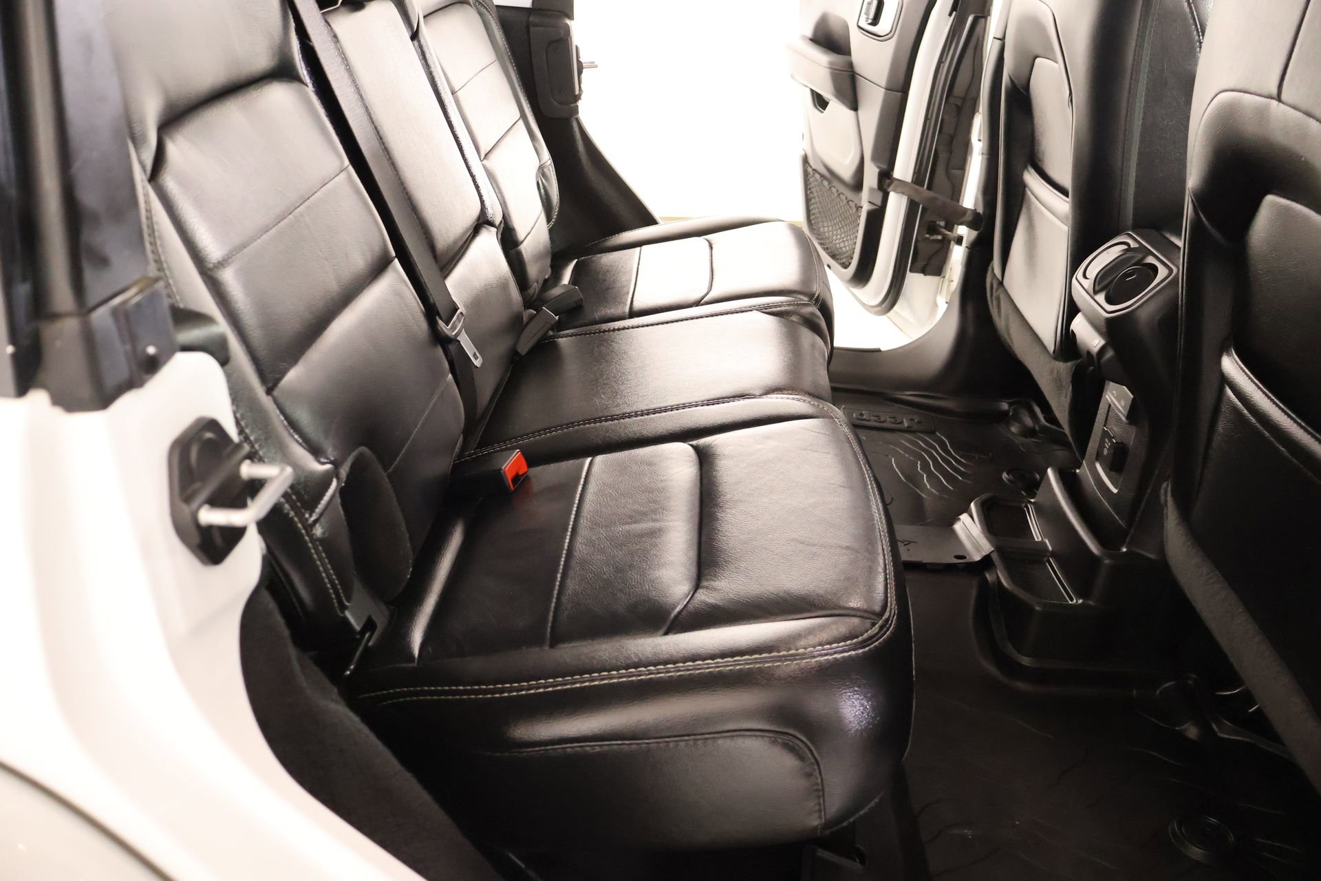 Used 2020 Jeep Wrangler Unlimited Sahara image 14