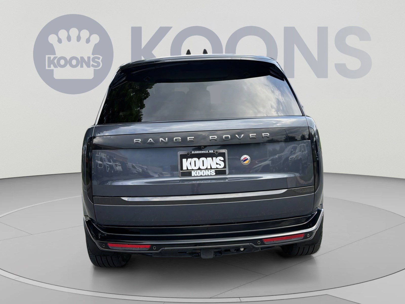 Used 2026 Land Rover Range Rover Long Wheelbase SE AWD/4WD image 5