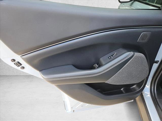 Used 2025 Ford Mustang Mach-E Select w/ Comfort Package Lite RWD image 11