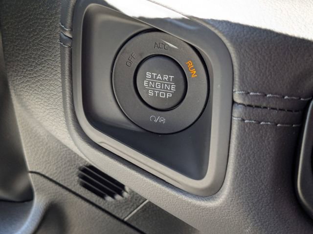 New 2026 Jeep Wrangler Unlimited Rubicon w/ Technology Group image 21