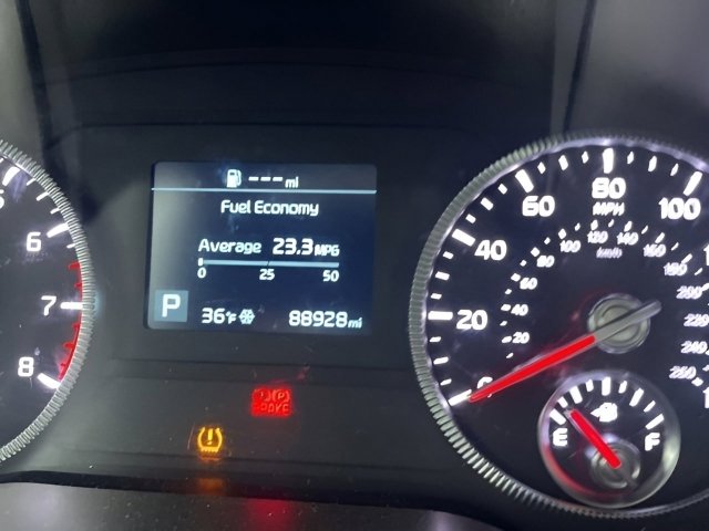 Used 2022 Kia Telluride EX w/ EX Premium Package image 16