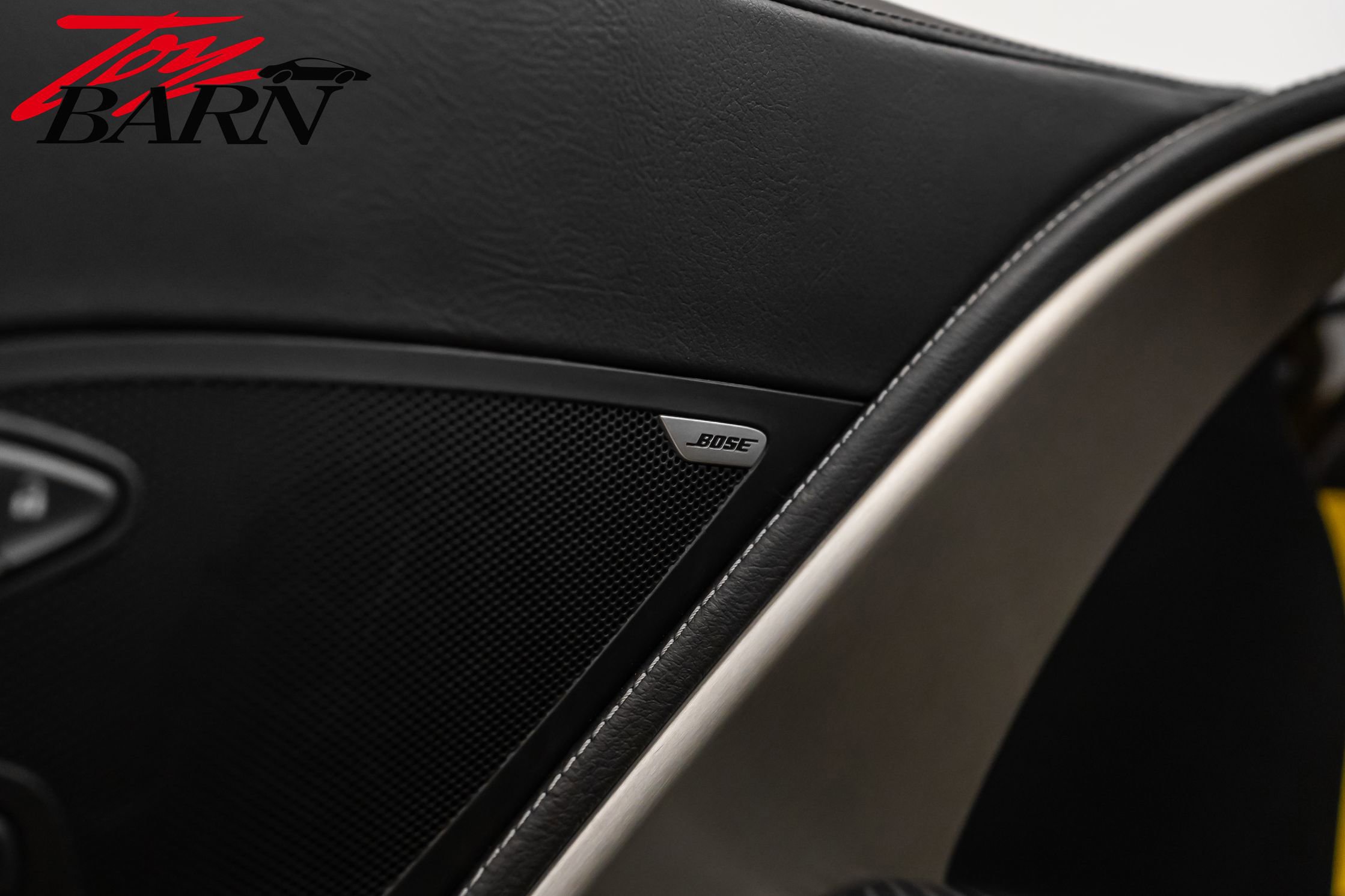 Used 2015 Chevrolet Corvette Z06 w/ 2LZ Preferred Equipment Group image 29