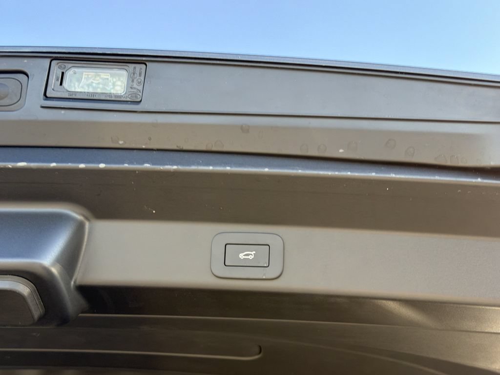 New 2026 Land Rover Range Rover Sport SE AWD/4WD image 13