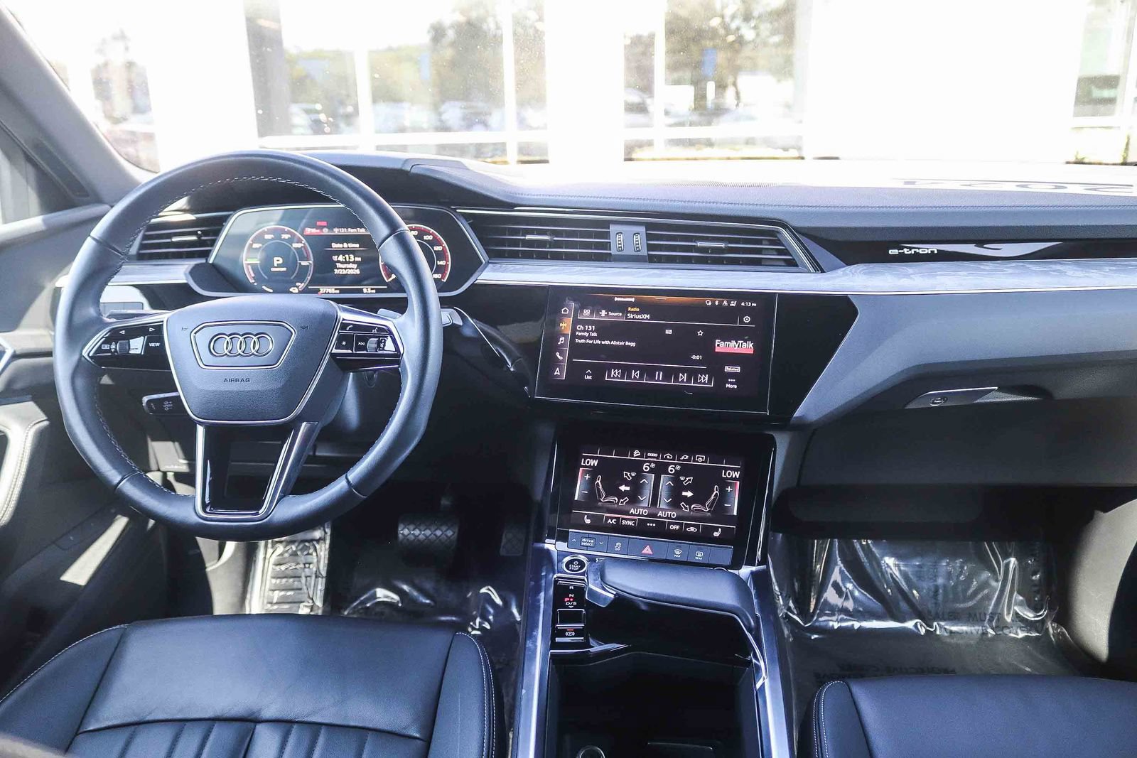 Certified 2024 Audi Q8 e-tron Premium AWD/4WD image 14