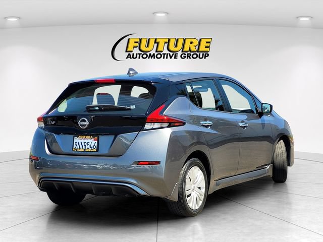 Certified 2025 Nissan Leaf S FWD image 4