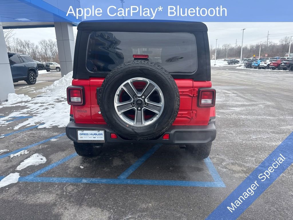 Used 2018 Jeep Wrangler Unlimited Sahara image 4