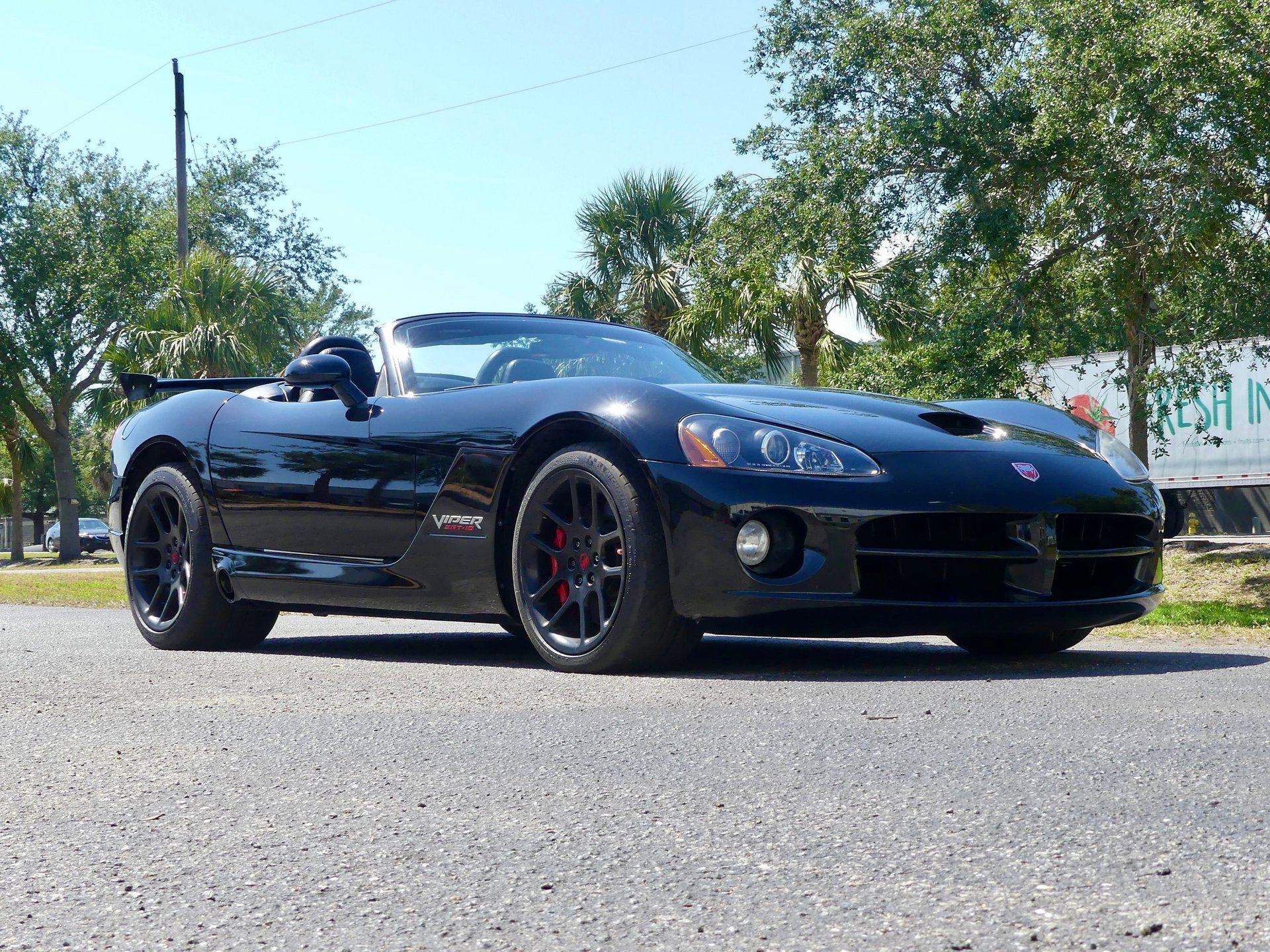 Used 2004 Dodge Viper SRT-10 image 26