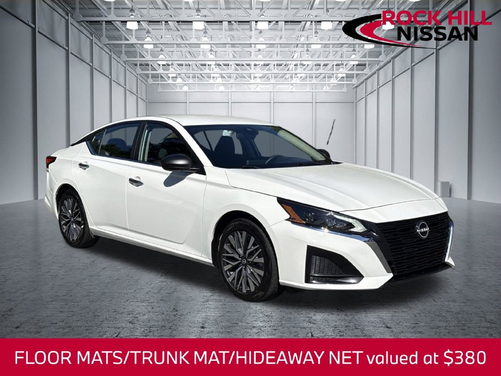 Used 2025 Nissan Altima 2.5 SV