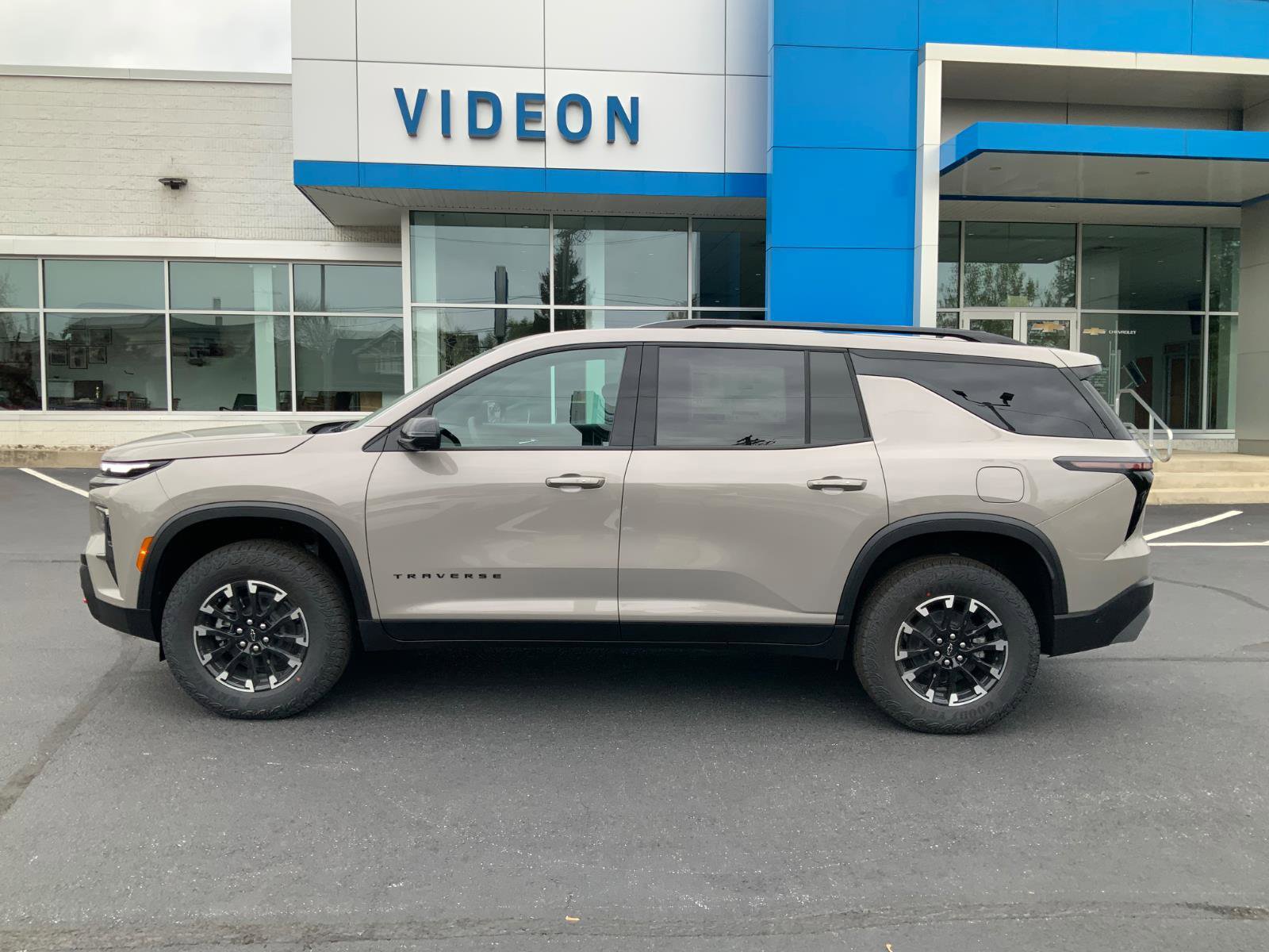 New 2026 Chevrolet Traverse Z71 AWD/4WD image 4