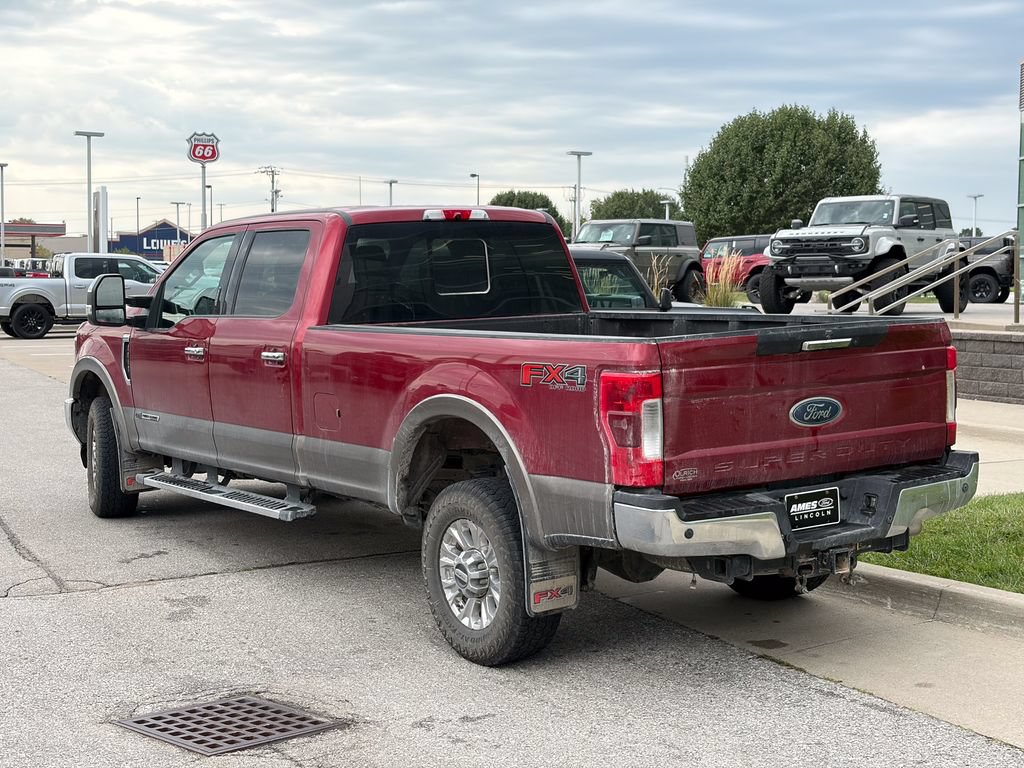Used 2018 Ford F350 Lariat w/ Chrome Package AWD/4WD image 4