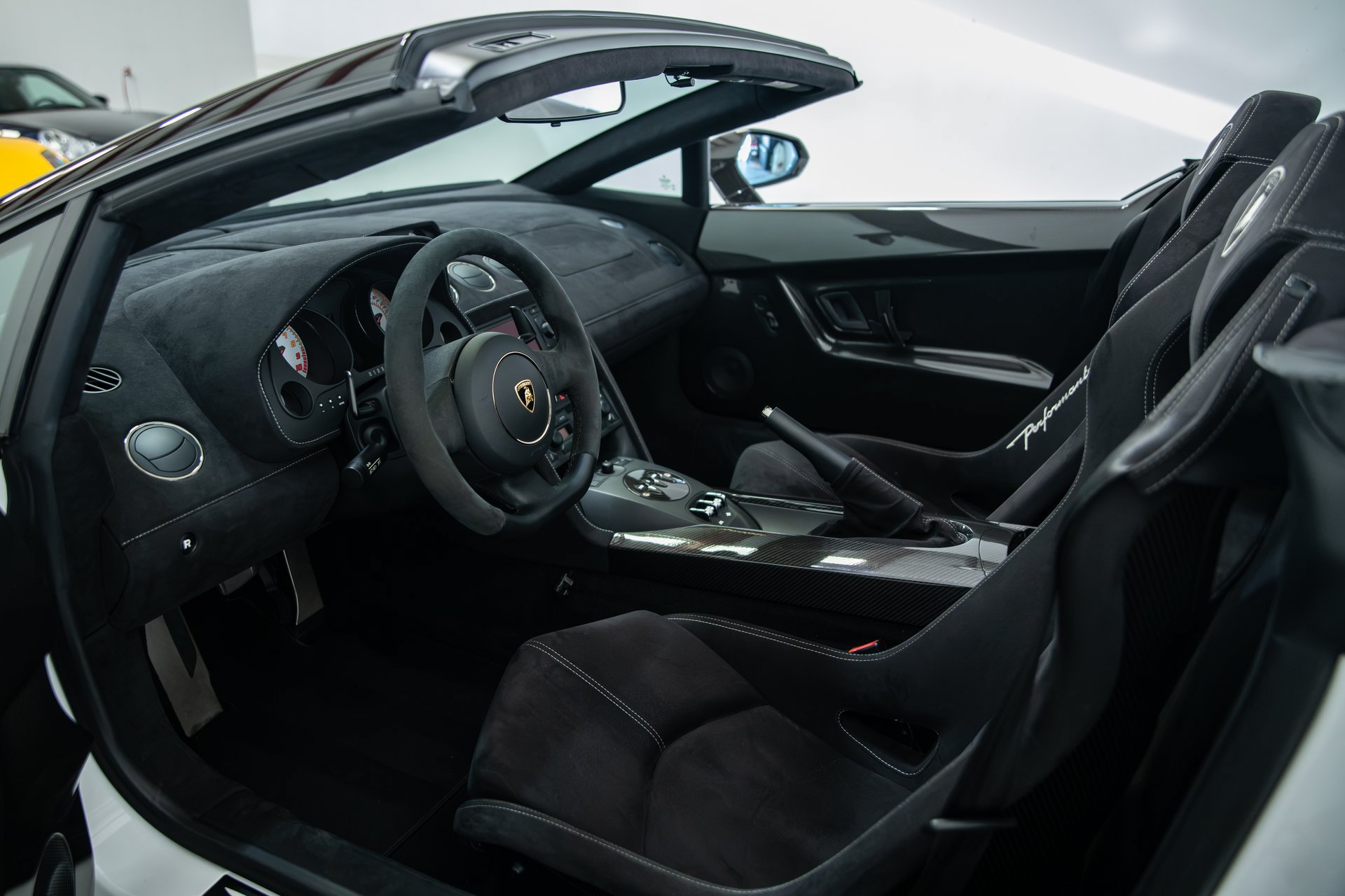 Used 2013 Lamborghini Gallardo LP 570-4 Performante AWD/4WD image 37