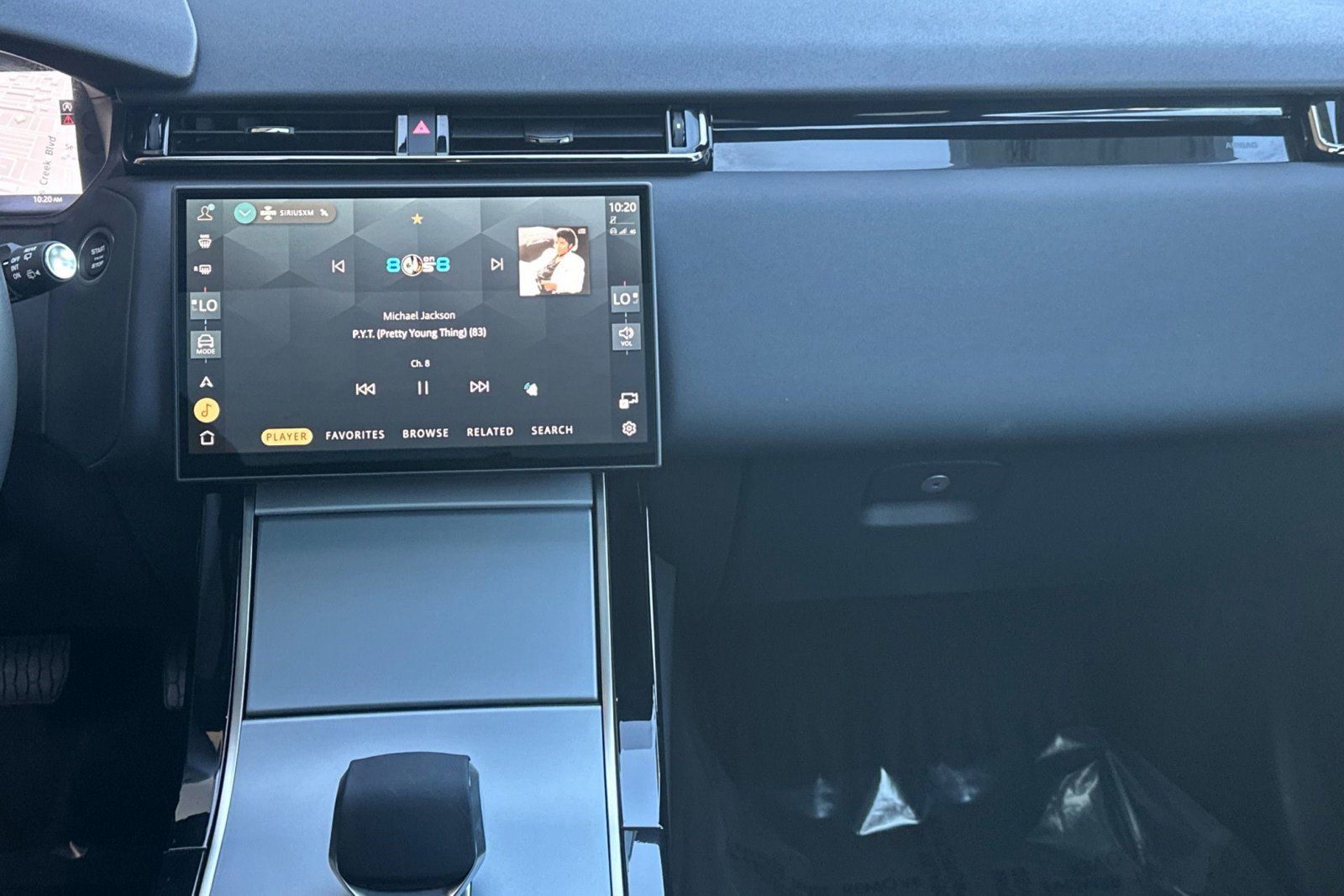 Certified 2025 Land Rover Range Rover Velar S image 29