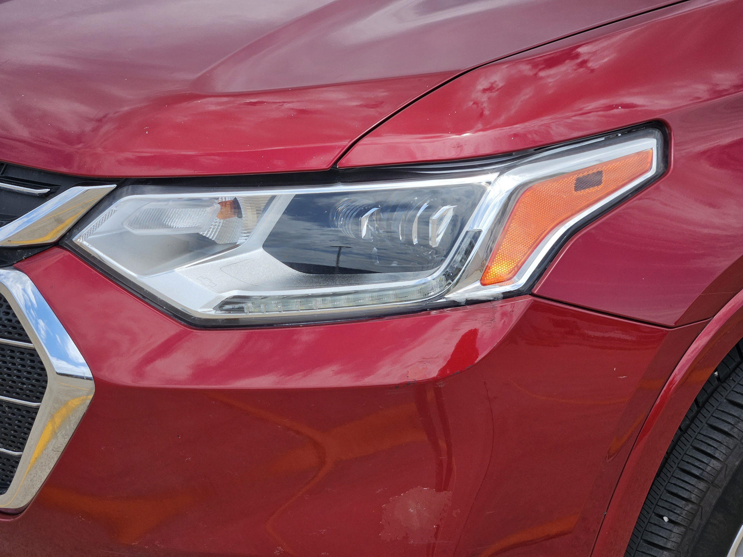 Used 2020 Chevrolet Traverse Premier FWD image 28