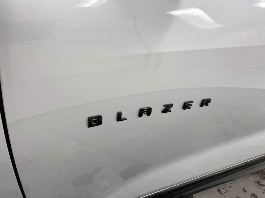 Used 2022 Chevrolet Blazer RS image 28