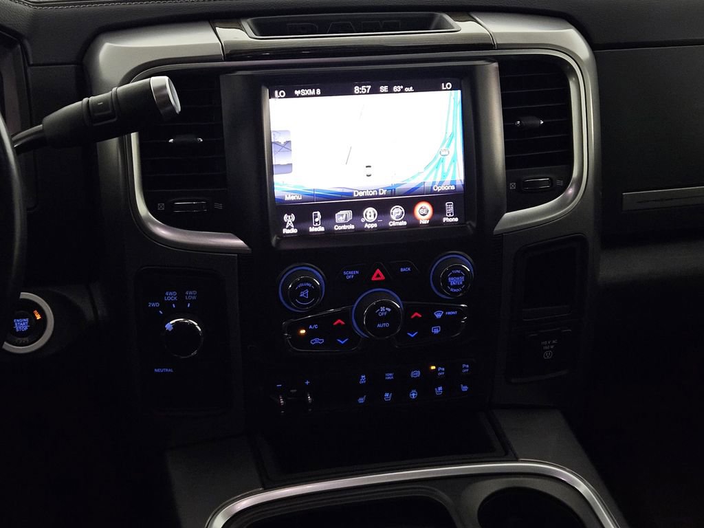 Used 2016 RAM 2500 Limited AWD/4WD image 9