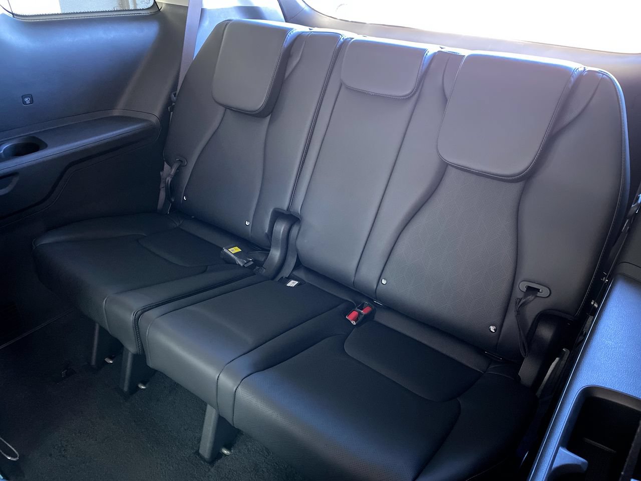 New 2027 Kia Carnival EX w/ Dark Edition Package FWD image 35