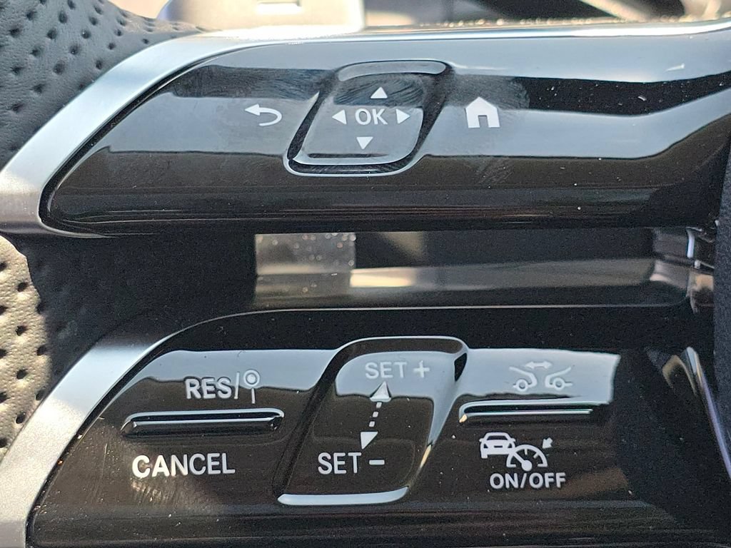 New 2026 Mercedes-Benz C 300 4MATIC Sedan image 35