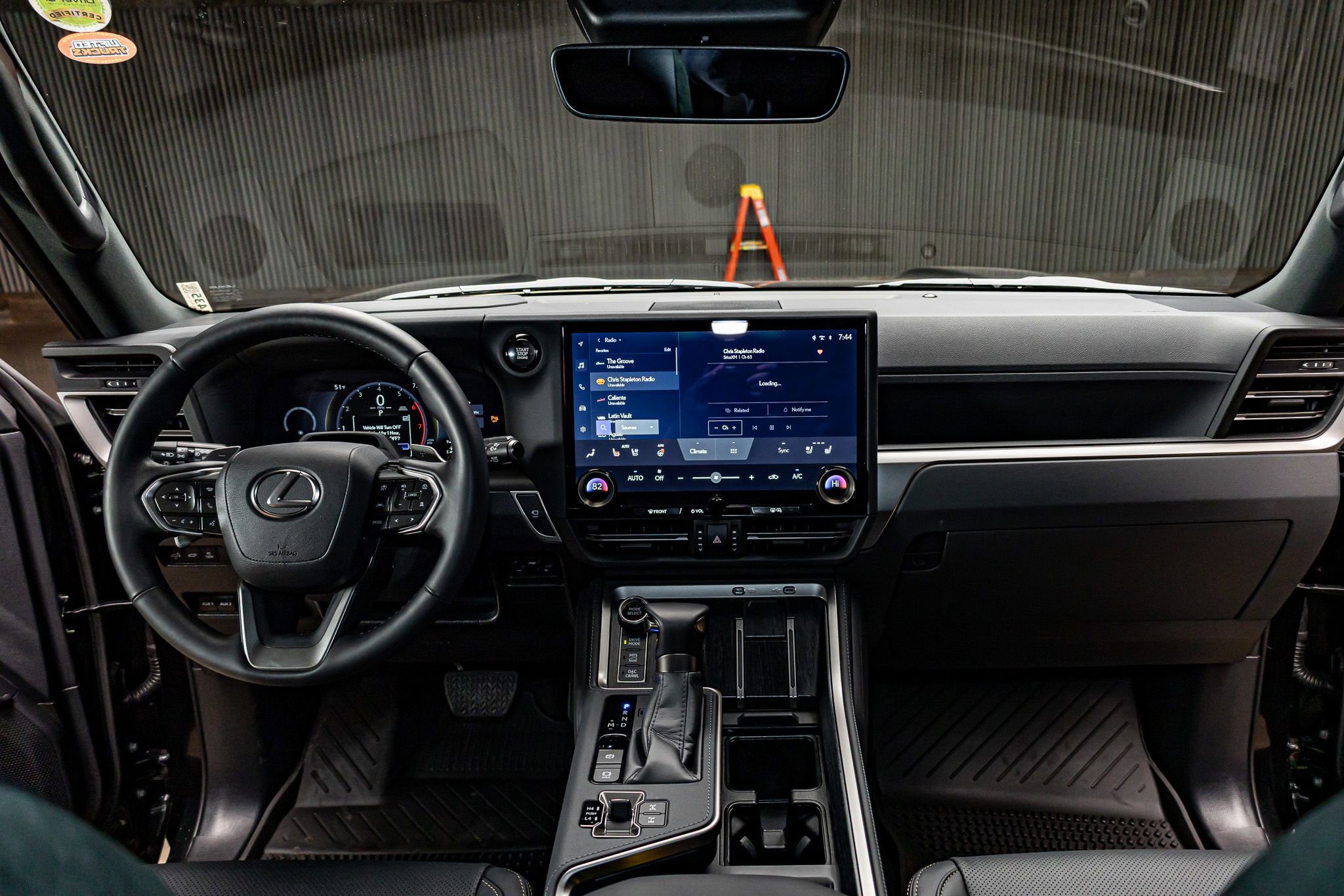 Used 2025 Lexus GX 550 image 19