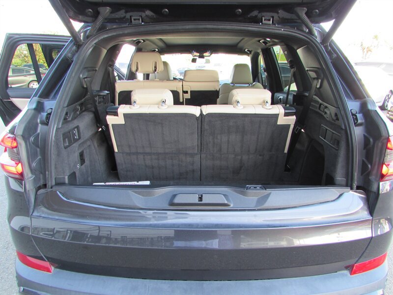 Used 2020 BMW X5 xDrive40i w/ Premium Package AWD/4WD image 30