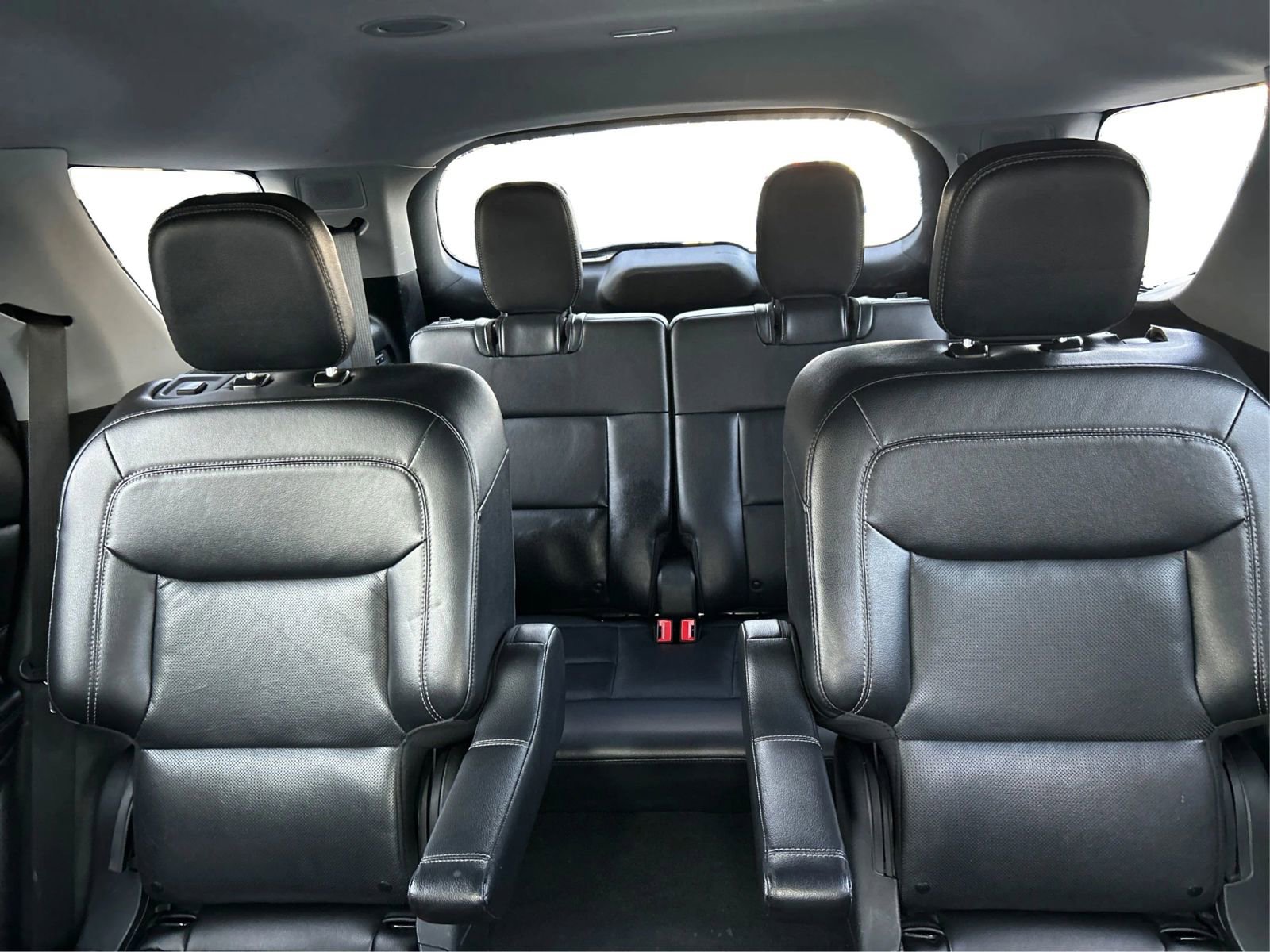 Used 2021 Ford Explorer Limited w/ Equipment Group 301A image 15